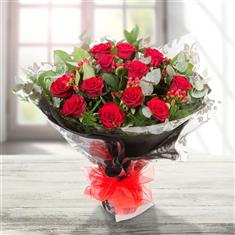 Red Roses Bouquet 18 blooms 